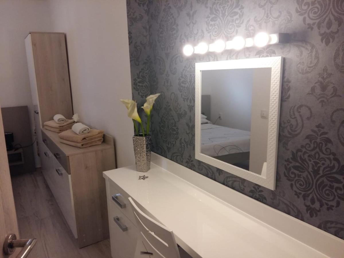 Apartment Vila Nina Petrčane Zewnętrze zdjęcie