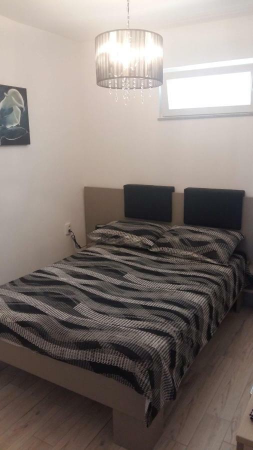 Apartment Vila Nina Petrčane Zewnętrze zdjęcie